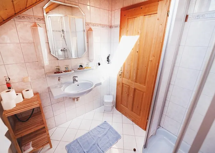 Haus Annerl Guest house Grundlsee